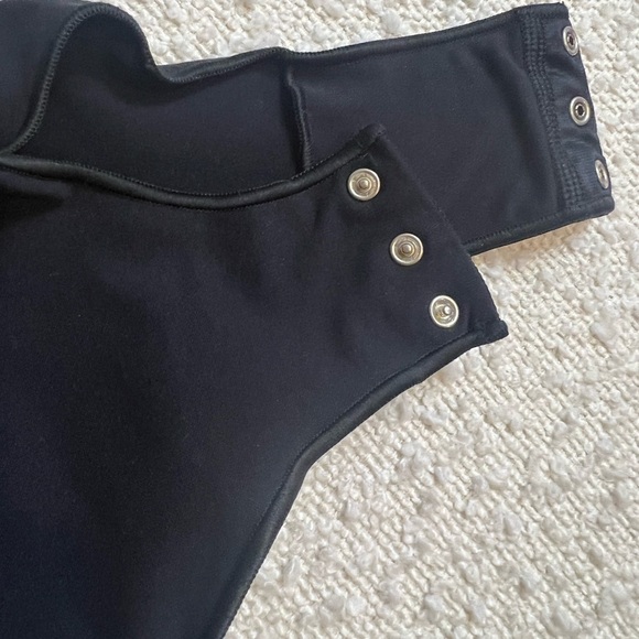 Skims Black Bodysuit size Small - Picture 8 of 9